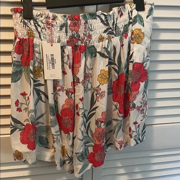 The Posh Pineapple Dresses & Skirts - #1441**Floral Print Women's Skirt